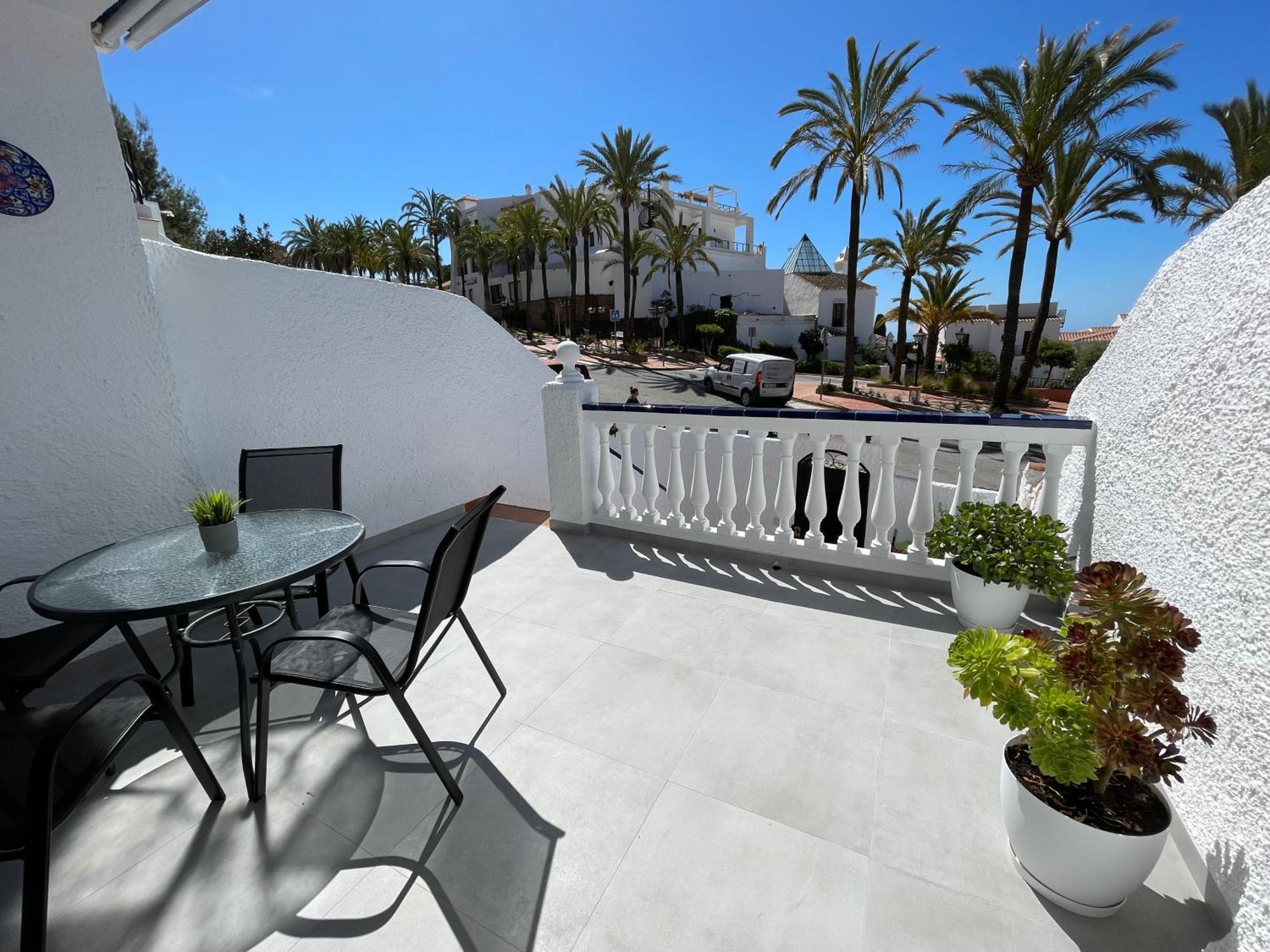 Apartamento Hibiscos, San Juan De Capistrano Nerja Luaran gambar